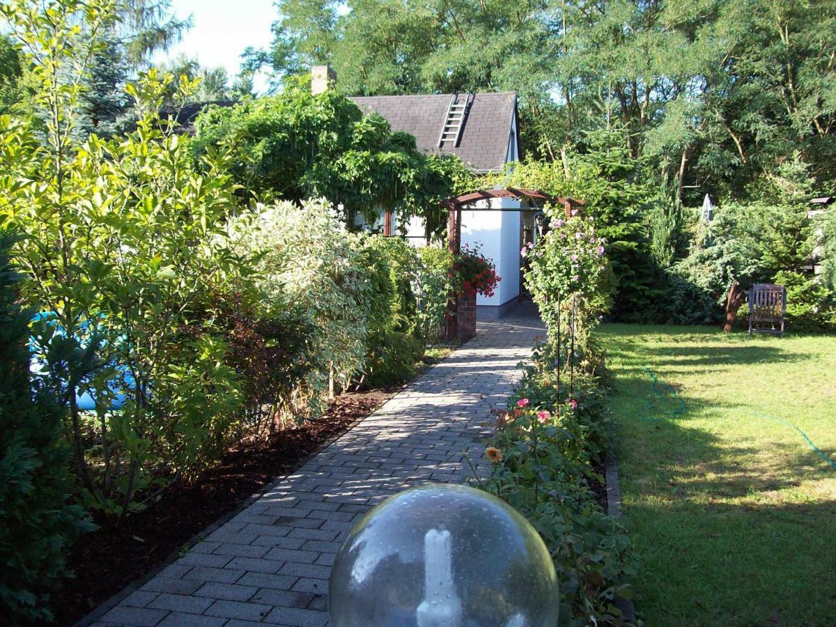 Cottage Near Centrum, Paradise Berlín Exterior foto