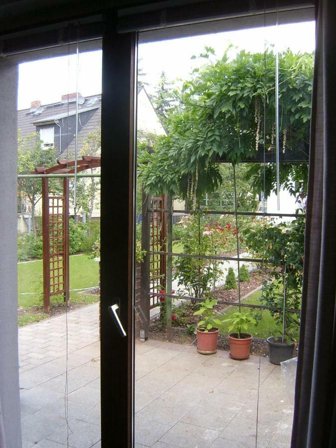 Cottage Near Centrum, Paradise Berlín Exterior foto
